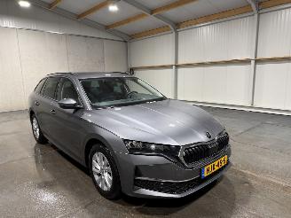 Skoda Octavia 1.5TSI 85kW Automaat MHEV Business Edition picture 3