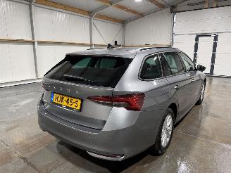 Skoda Octavia 1.5TSI 85kW Automaat MHEV Business Edition picture 6