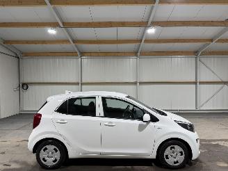 Auto incidentate Kia Picanto 1.0MPi 49kW ComfortPlusline 2020/6