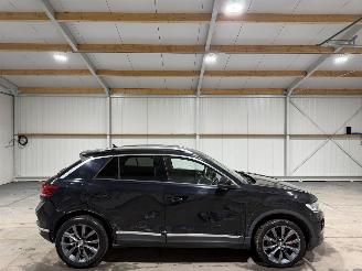Schadeauto Volkswagen T-Roc 1.5TSI 110kW Automaat Sport 2019/6
