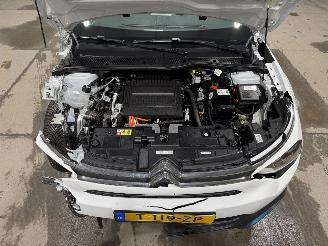 Citroën E-C4 50kWh 100kW Feel Pack picture 26