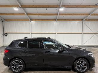Auto incidentate BMW 1-serie 118i 103kW Automaat High Executive Edition Schuifdak 2020/6