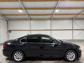 Schadeauto Volkswagen Passat 1.5TSI 110kW Camera Elegance 2020/8