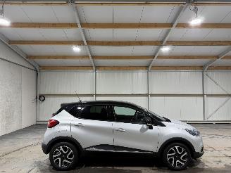 skadebil auto Renault Captur 0.9TCe 66kW Camera Dynamique 2016/3