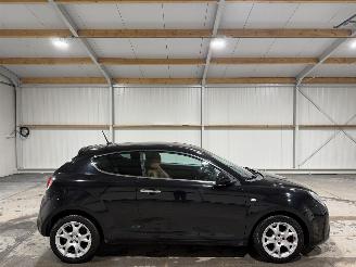 Voiture accidenté Alfa Romeo MiTo 0.9TwinAir 73kW Exclusive 2015/10