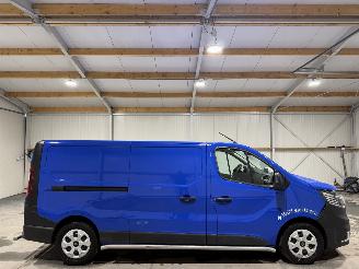 krockskadad bil bedrijf Renault Trafic E-Tech 52kWh 90kW Automaat L2H2 Advance Camera 2024/11