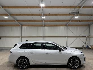 skadebil auto Opel Astra 54kWh 115kW Electric Edition 2025/12