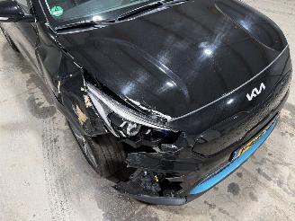 Kia e-Niro 64kWh 150kW Automaat Dynamicline picture 19