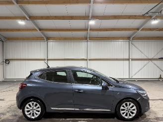 damaged passenger cars Renault Clio 1.0TCE 74kW Intens 2019/11