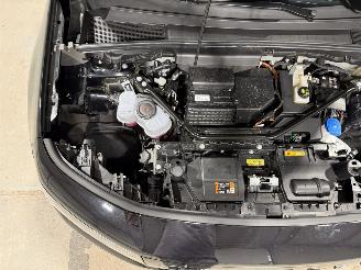 Ford Explorer 77kWh 210kW Extended Range RWD picture 28