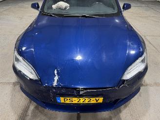 Tesla Model S 75kWh Base 235kW Pano picture 22