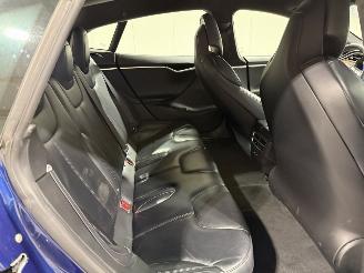 Tesla Model S 75kWh Base 235kW Pano picture 32