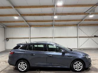 Voiture accidenté Renault Mégane 1.5dCi 81kW Navi Eco2 Zen 2017/6