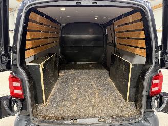 Volkswagen Transporter 2.0TDI 62kW Airco L2H1 Trendline picture 39