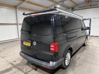 Volkswagen Transporter 2.0TDI 62kW Airco L2H1 Trendline picture 6