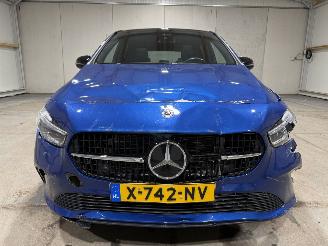 Mercedes B-klasse 180 100kW Automaat Luxury Line Pano picture 22