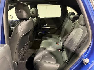 Mercedes B-klasse 180 100kW Automaat Luxury Line Pano picture 41