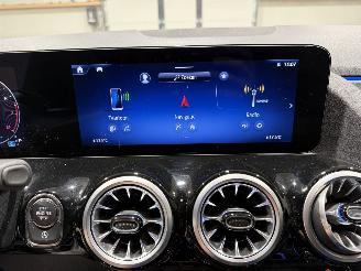 Mercedes B-klasse 180 100kW Automaat Luxury Line Pano picture 39