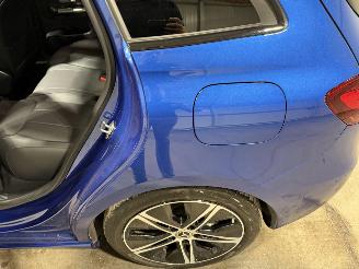 Mercedes B-klasse 180 100kW Automaat Luxury Line Pano picture 34