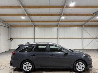 Vaurioauto  passenger cars Kia Ceed 1.5T-GDI 118kW Camera Dynamicline 2023/8