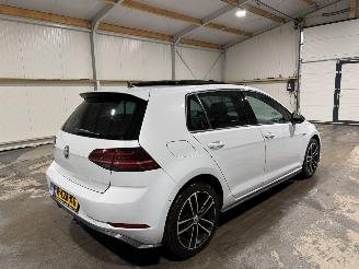 Volkswagen Golf GTE 1.4TSI 110kW Automaat Pano picture 5