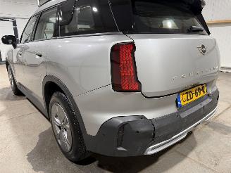 Mini Countryman 66.5kWh 150kW E Essential picture 23