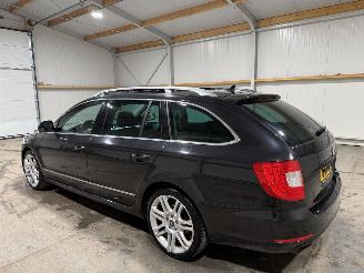 Skoda Superb 2.0TDI 125kW Automaat Pano Elegance Business Line picture 11