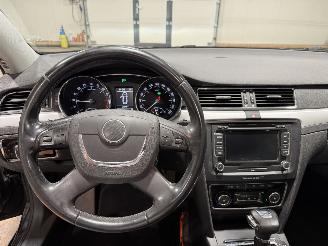 Skoda Superb 2.0TDI 125kW Automaat Pano Elegance Business Line picture 14