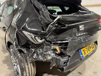 Seat Leon 1.0eTSI 81kW Automaat Business Intense FR picture 28