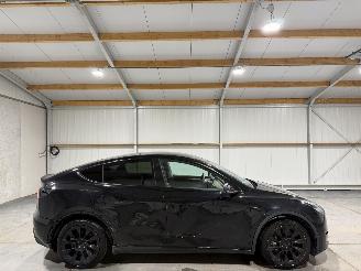 krockskadad bil auto Tesla Model Y 75kWh Long Range 258kW AWD 2024/3