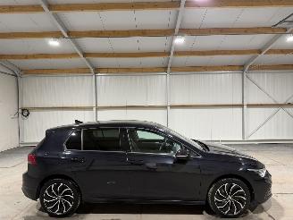 Voiture accidenté Volkswagen Golf 1.5TSI 96kW Life Business 2023/9