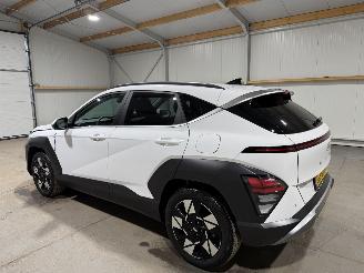 Hyundai Kona 1.6GDI 77kW HEV Premium Leder Memory picture 11