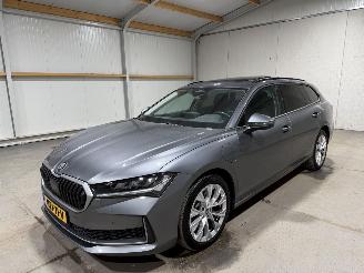Skoda Superb 1.5TSI PHEV 110kW Automaat Pano Business Edition picture 9