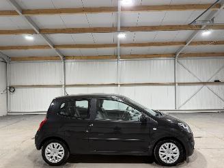 Avarii autoturisme Renault Twingo 1.2-16V 55kW Automaat Initiale Airco 2008/7