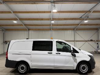 krockskadad bil bedrijf Mercedes Vito 110CDI 75kW Airco Lang 2023/4