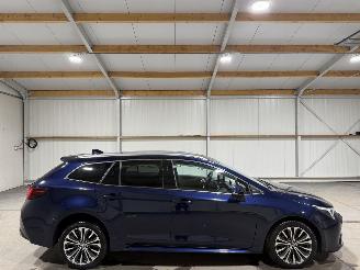damaged passenger cars Toyota Corolla Touring Sports 1.8Hybrid 72kW Automaat Clima Camera Comfort 2023/10