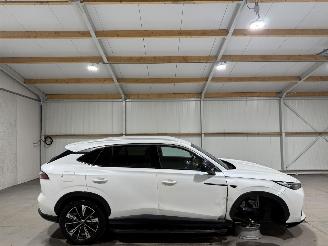 Voiture accidenté MG HS 1.5PHEV 105kW Automaat Luxury 2025/8