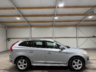 Damaged car Volvo Xc-60 2.0D4 120kW Automaat R-Design 2013/1