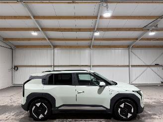 krockskadad bil auto Kia EV3 81.4kWh 150kW Plus 2026/5
