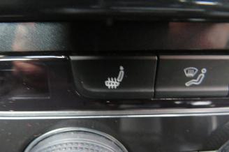 Volkswagen Golf E Edition Automaat 57.000km nap Elektrisch  [ splinter nieuw vol optie Camera Navigatie clima picture 23