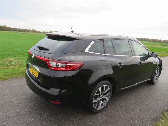 Renault Mégane 1.6 Dci 131pk Serie Signature Exclusive   Bose 2017 Camera Navigatie Clima  leer Stoelverwarming picture 29