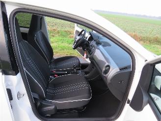 Seat Mii 10. 5Drs Sport Connect  76.000km nap navigatie Sensoren 2017  Airco  [ nieuwstaat picture 7