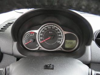 Mazda 2 1.3  GT M Line Benzine/ Lpg  2011-09  Parkeerschade picture 9