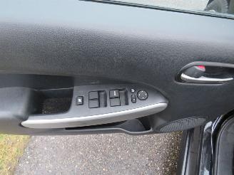 Mazda 2 1.3 84pk  GT M Line LPG G3 170.000 km picture 25