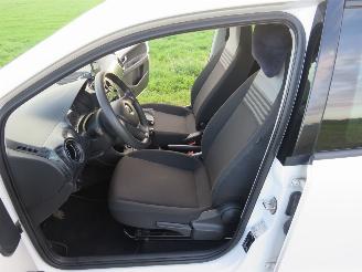 Volkswagen Up! 1.0  BMT Move Up  2019  5DRS airco picture 20