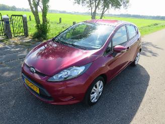 damaged passenger cars Ford Fiesta 1.25 Limited Airco 5drs 2011  180.000 NAP 2011/9