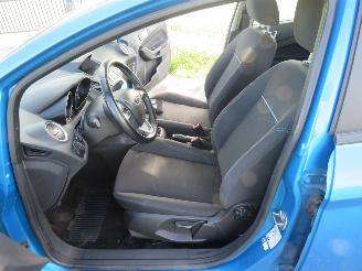 Ford Fiesta 1.0 65pk Euro 6 Style 5drs Airco Navigatie 2015 picture 9