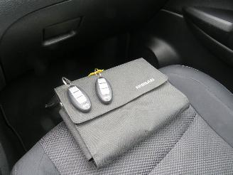 Nissan Qashqai 1.2 116pk Automaat  148.000km nap Camera Navigatie clima  [ nieustaat picture 16