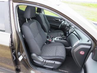 Nissan Qashqai 1.2 116pk Automaat  148.000km nap Camera Navigatie clima  [ nieustaat picture 8