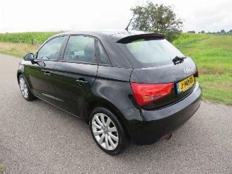 Auto incidentate Audi A1 Sportback 1.2 Tfsi 122pk 5drs Airco 170.000km nap Navigatie Clima Stoelverwarming  2014 2014/12